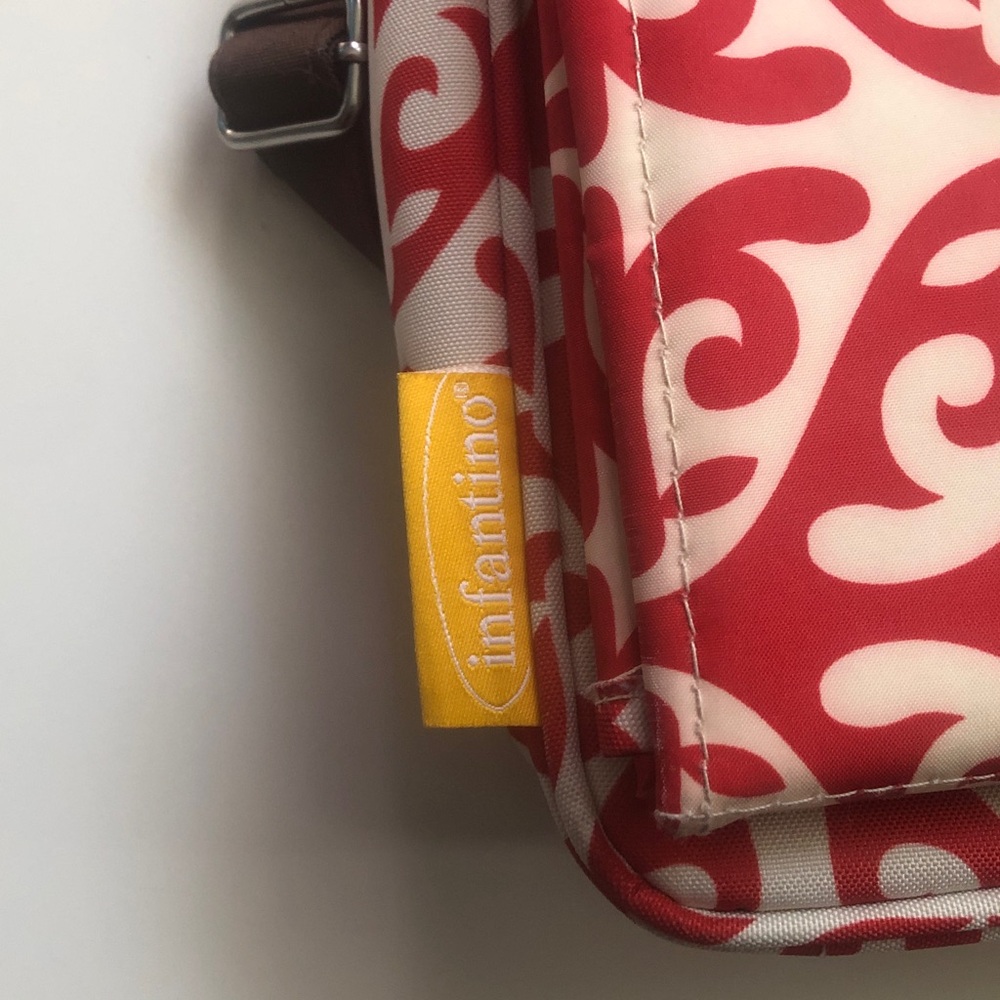 Infantino Red and Cream Baby changer on the go! - Picture 3 of 3